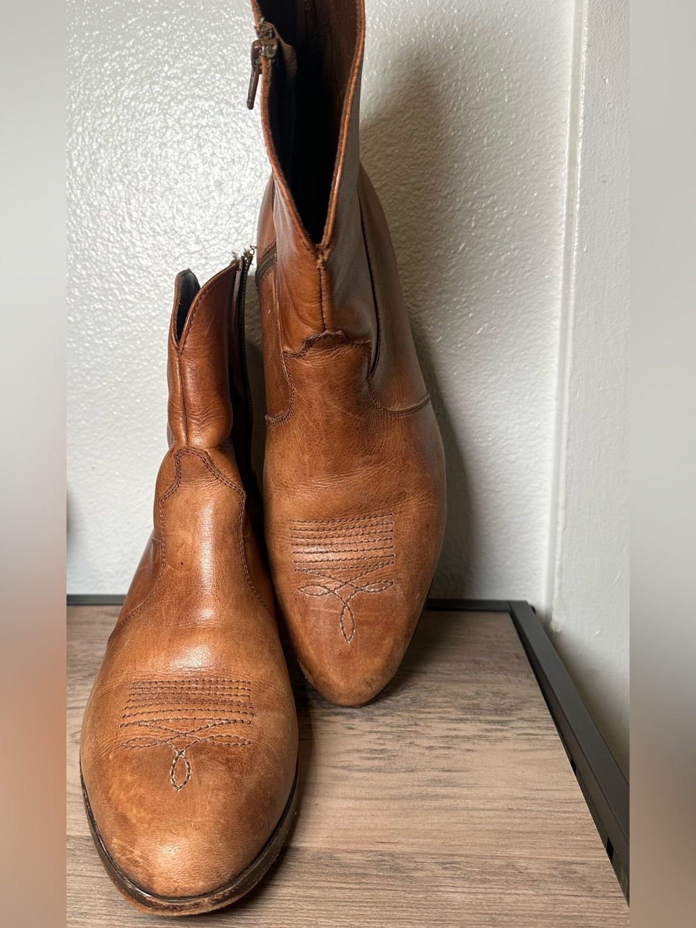 Vintage Florsheim Leather Ankle Boots 8.5D Brown Cognac Side Zip Western Style
